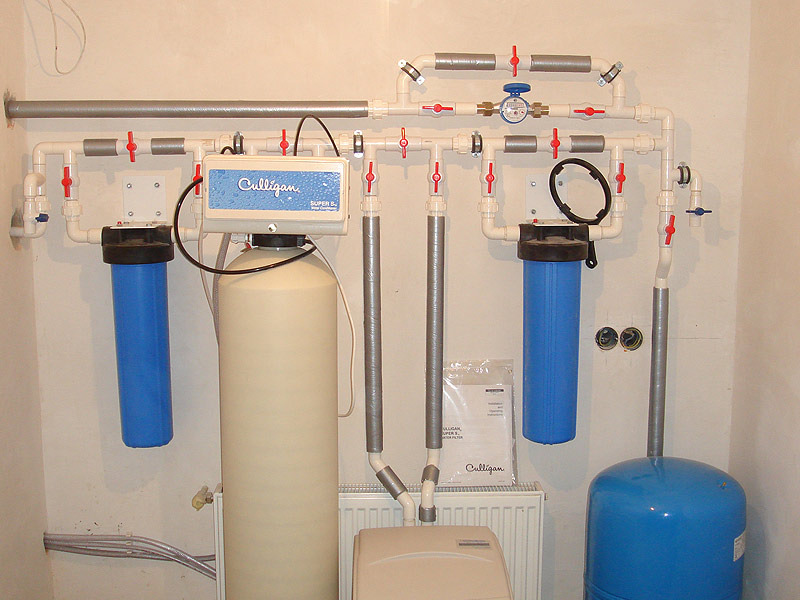Установка системы водоочистки для дома
