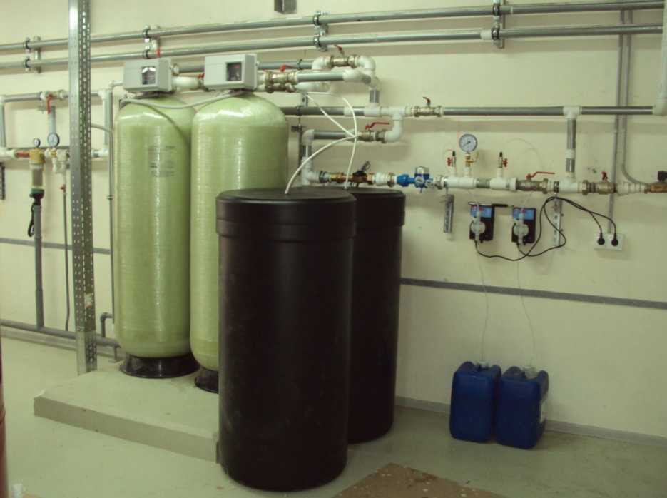 Автоматическая установка умягчения воды Hydrotech stf